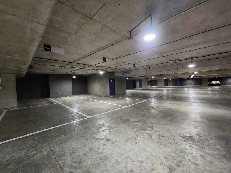 Estacionamiento 014