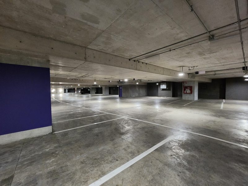 Estacionamiento 014