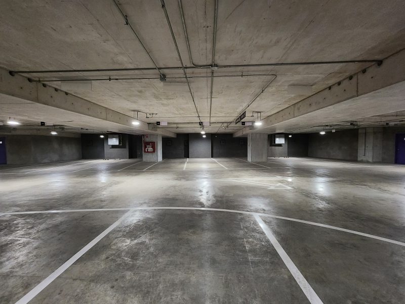 Estacionamiento 014