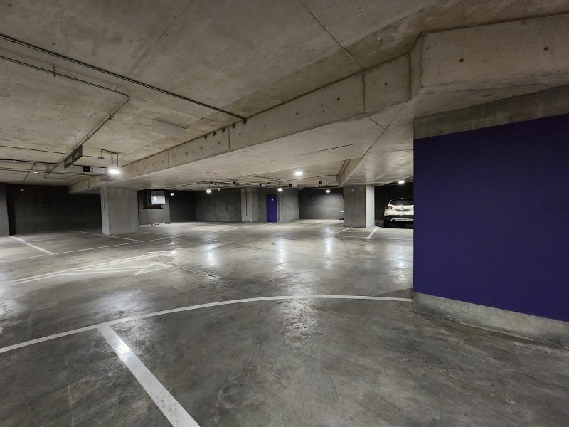 Estacionamiento 014