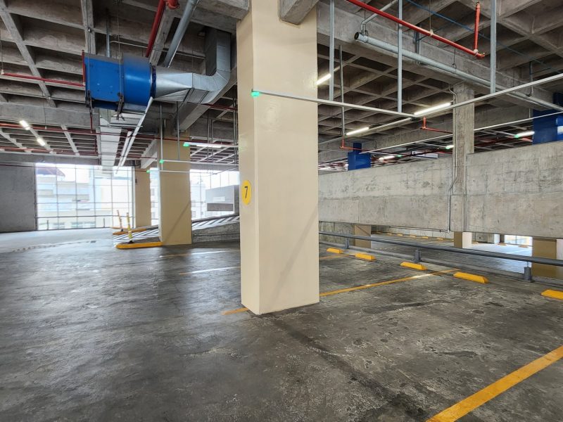 Estacionamiento 010