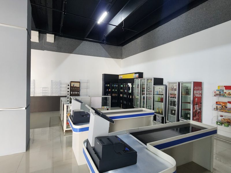 Tienda 013
