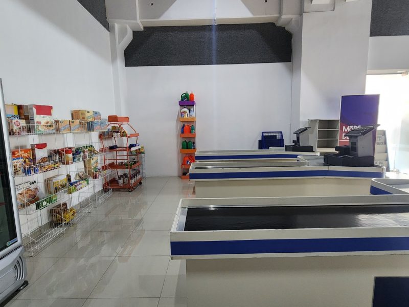 Tienda 013
