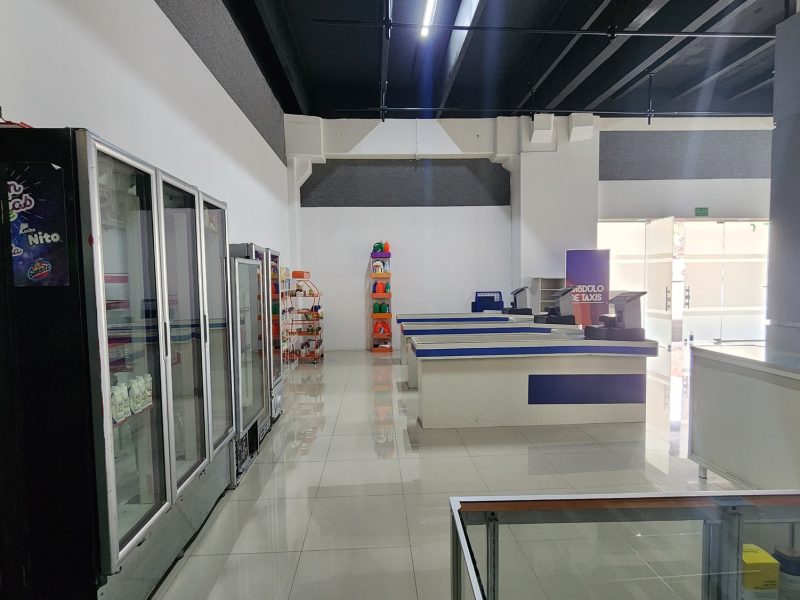 Tienda 013